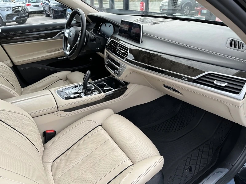 BMW 750 d xDrive* Long* INDIVIDUAL* B&O* Full LED, снимка 11 - Автомобили и джипове - 46356581