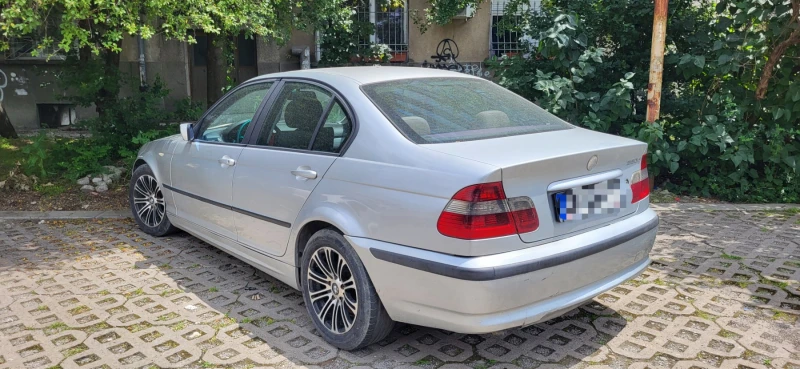 BMW 320, снимка 3 - Автомобили и джипове - 47306072