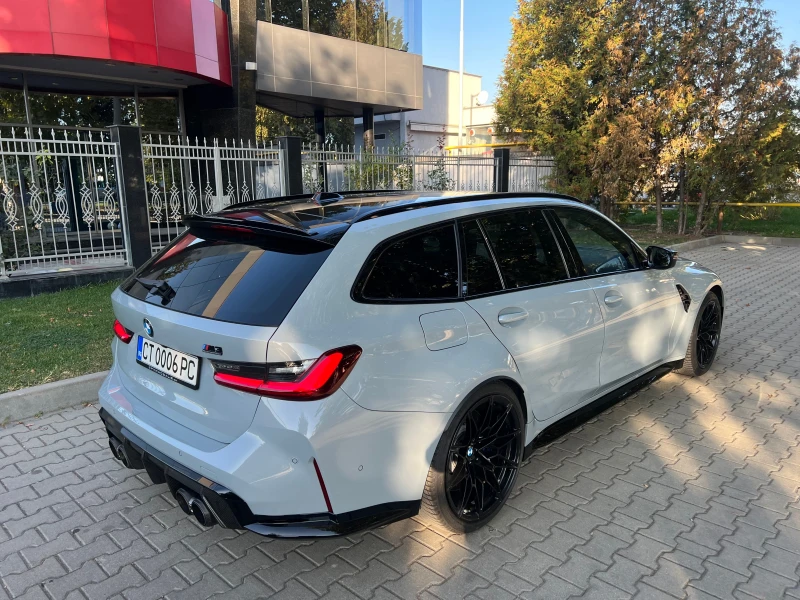 BMW M3 Touring * Akrapovic* Laser* HeadUp* xDrive, снимка 5 - Автомобили и джипове - 47712763