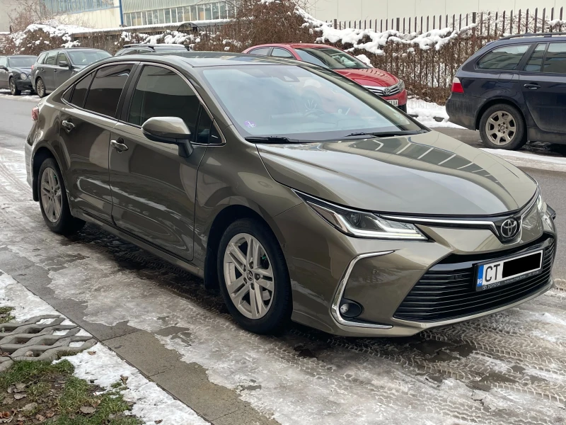 Toyota Corolla 1.6 CVT Luxury Plus - в ГАРАНЦИЯ, снимка 2 - Автомобили и джипове - 48711641