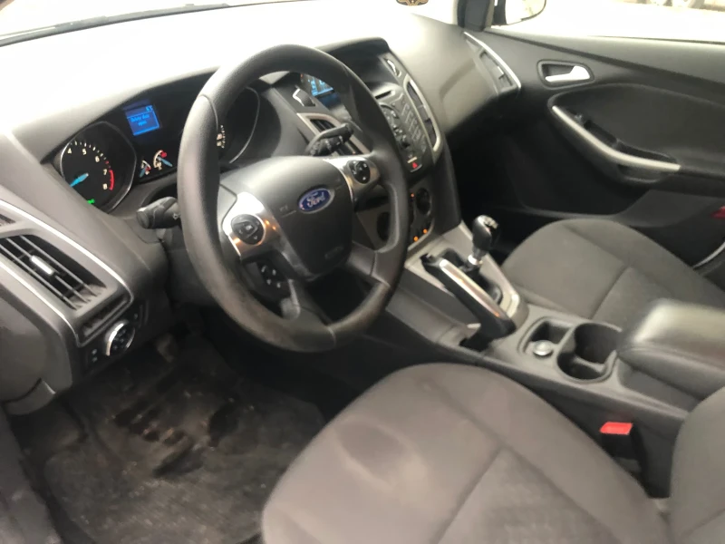 Ford Focus 1, 0 EcoBoost 125 к.с., снимка 5 - Автомобили и джипове - 49285399