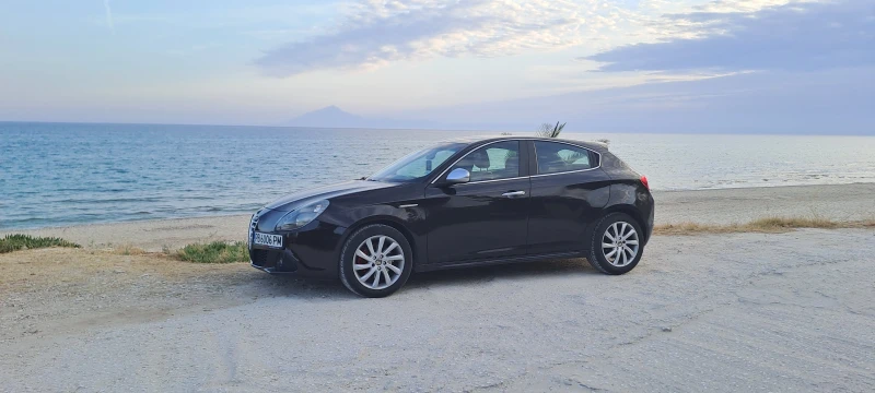 Alfa Romeo Giulietta, снимка 2 - Автомобили и джипове - 51944824