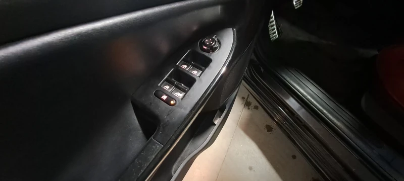 Alfa Romeo Giulietta, снимка 15 - Автомобили и джипове - 51944824