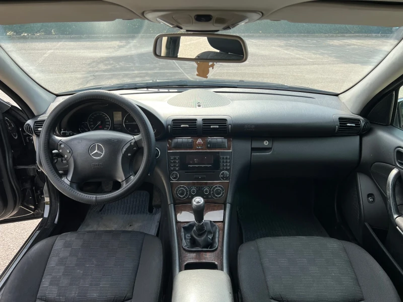 Mercedes-Benz C 220 CDI, снимка 14 - Автомобили и джипове - 52072662