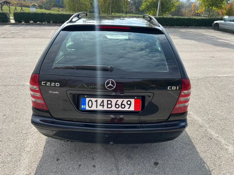 Mercedes-Benz C 220 CDI, снимка 6 - Автомобили и джипове - 52072662