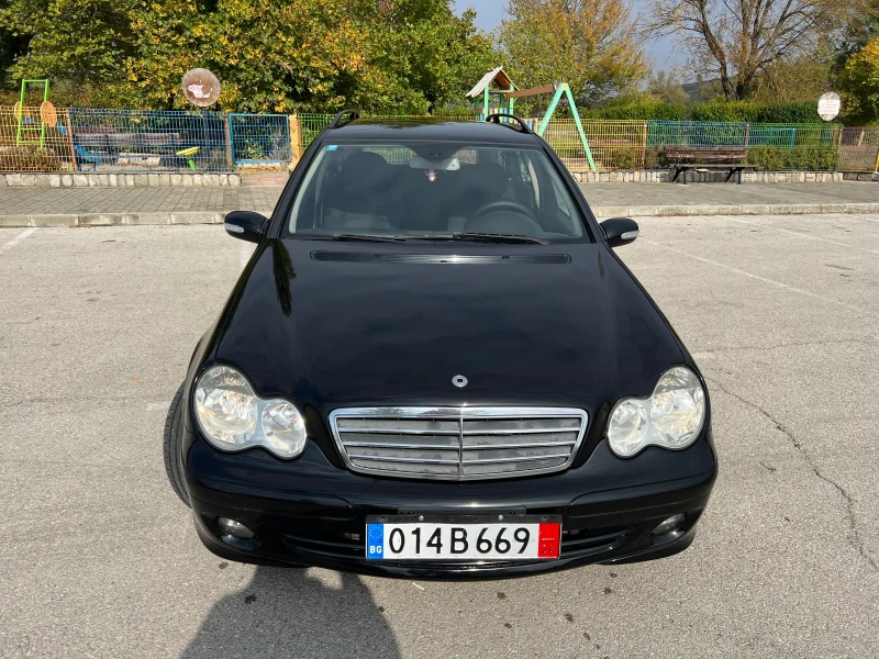 Mercedes-Benz C 220 CDI, снимка 2 - Автомобили и джипове - 52072662