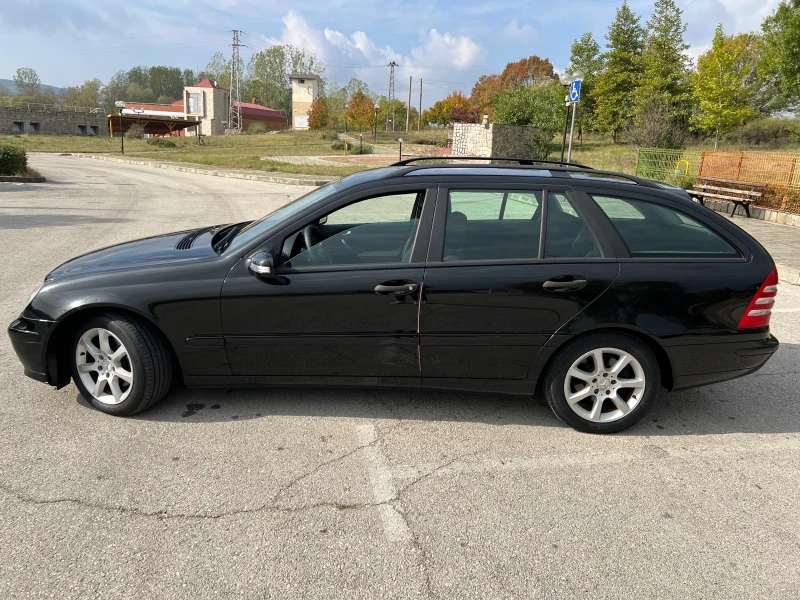 Mercedes-Benz C 220 CDI, снимка 9 - Автомобили и джипове - 52072662