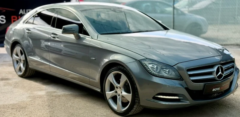 Mercedes-Benz CLS 350 4Matic* 4x4* BlueEfficiency* ПияноЛАК* АмбиендноОс, снимка 3 - Автомобили и джипове - 52117186
