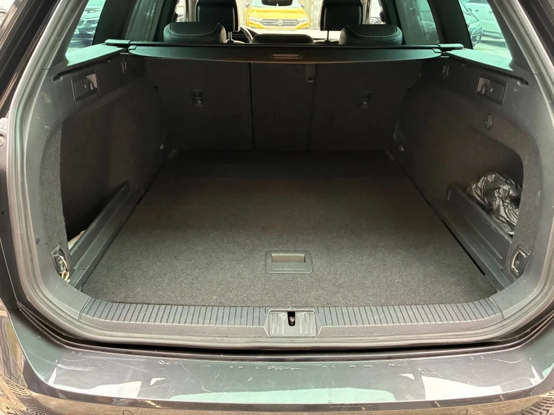 VW Passat R-line, снимка 15 - Автомобили и джипове - 52343153