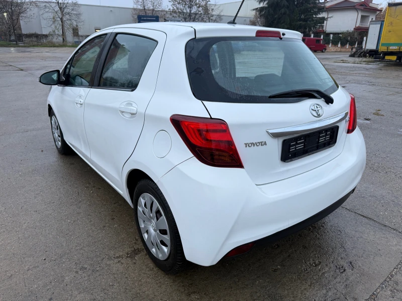 Toyota Yaris 1.4 D4D, снимка 7 - Автомобили и джипове - 52565263