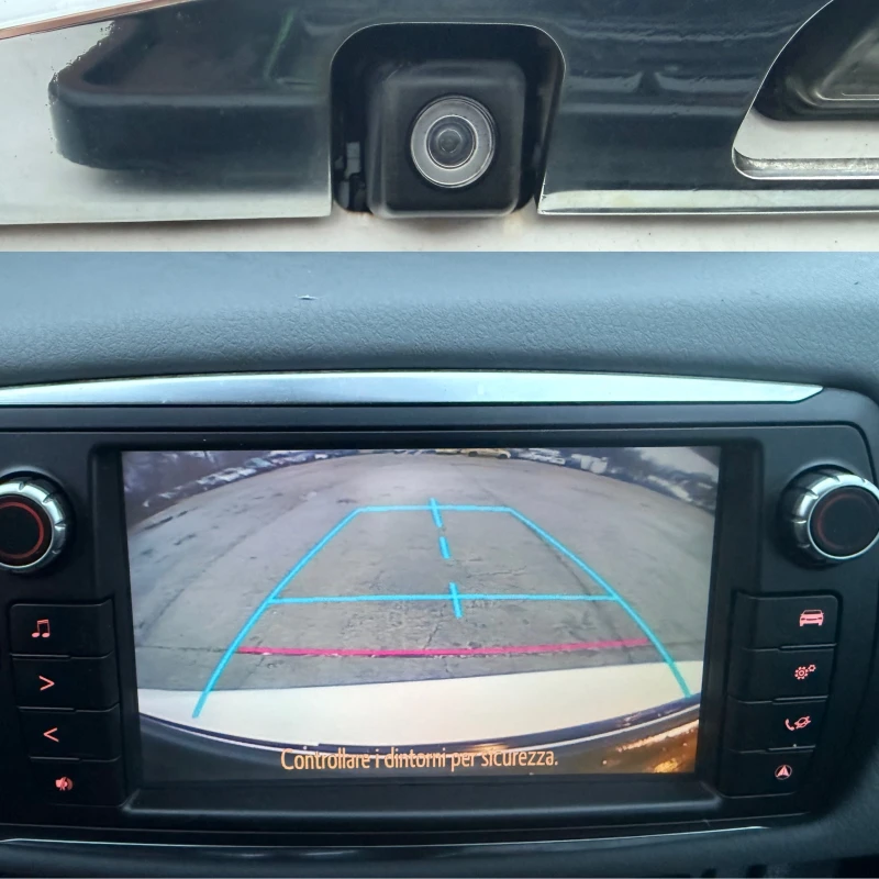 Toyota Yaris 1.4 D4D, снимка 15 - Автомобили и джипове - 52565263