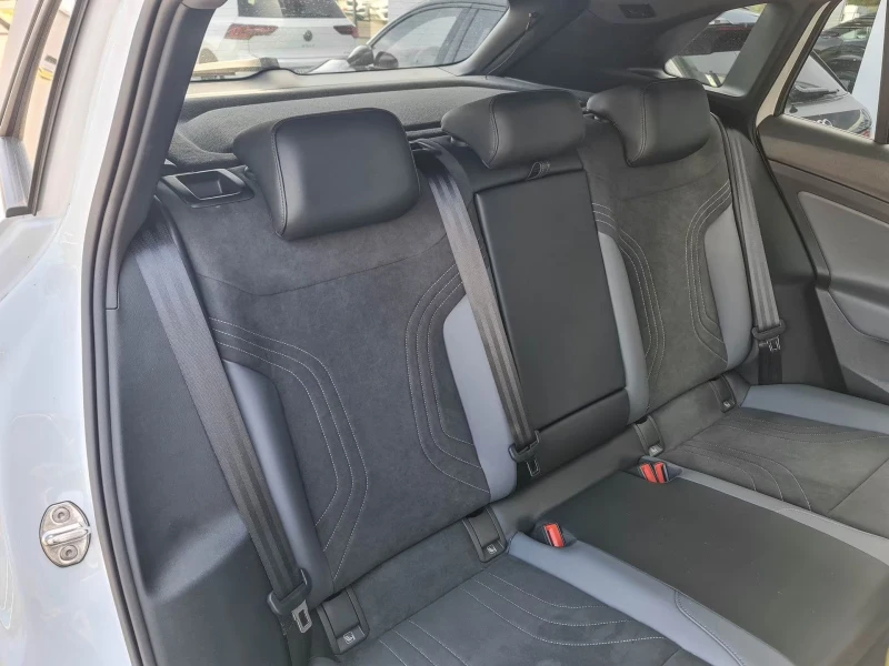 VW ID.4 PURE/170HP/PERFORMANCE/IQ.LIGHT/CAM/ACC/NAVI/954f, снимка 14 - Автомобили и джипове - 52696821