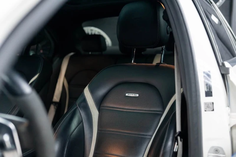 Mercedes-Benz C 63 AMG CARFAX* АВТОФИНАНСИРАНЕ БЕЗ ПЪРВОНАЧАЛНА ВНОСКА, снимка 7 - Автомобили и джипове - 52846612