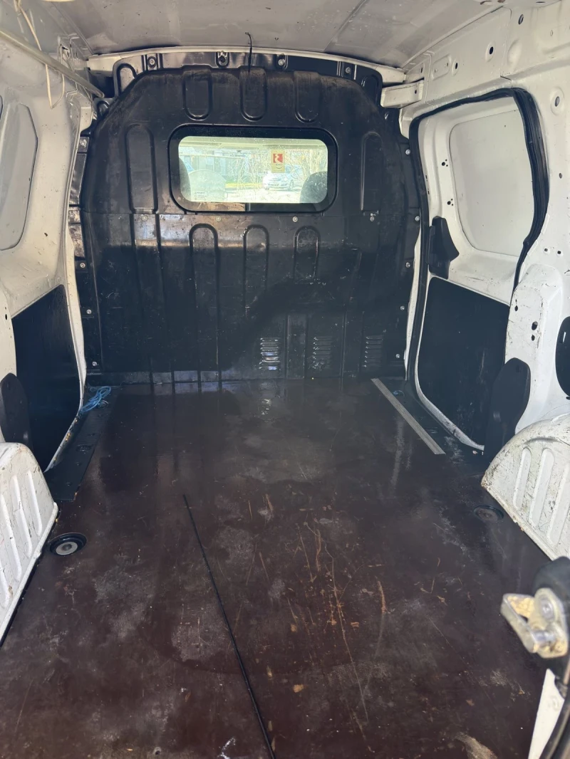 Dacia Dokker, снимка 5 - Автомобили и джипове - 53398374