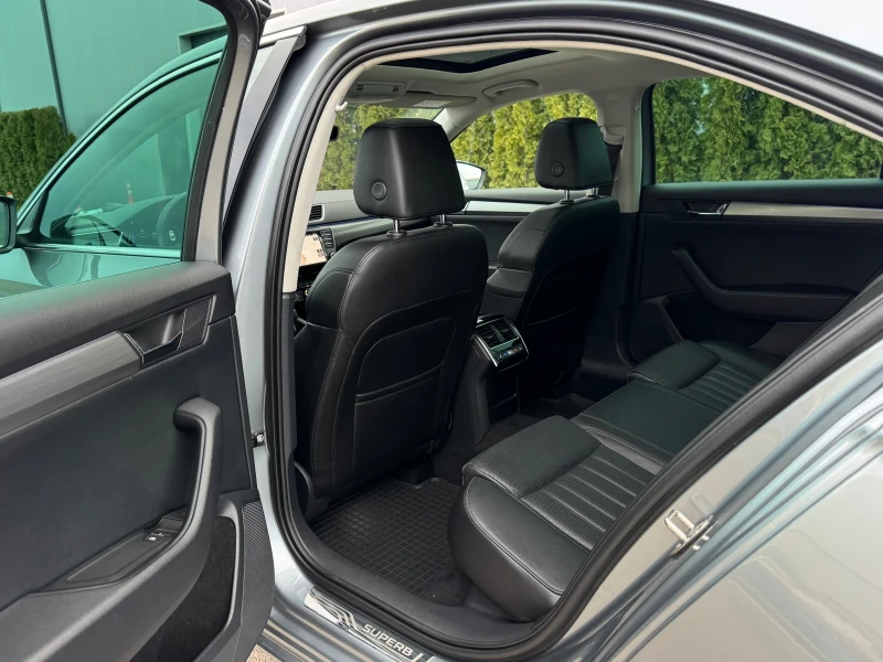 Skoda Superb 2.0TDI 190к.с/DSG/FULL!!!, снимка 14 - Автомобили и джипове - 53569866