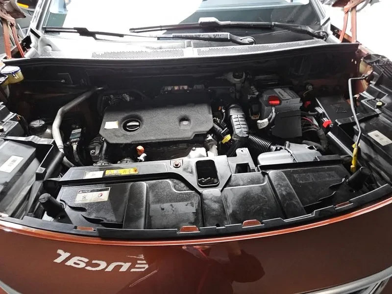 Peugeot 3008 1.5 Bluehdi Allure, снимка 6 - Автомобили и джипове - 55830868
