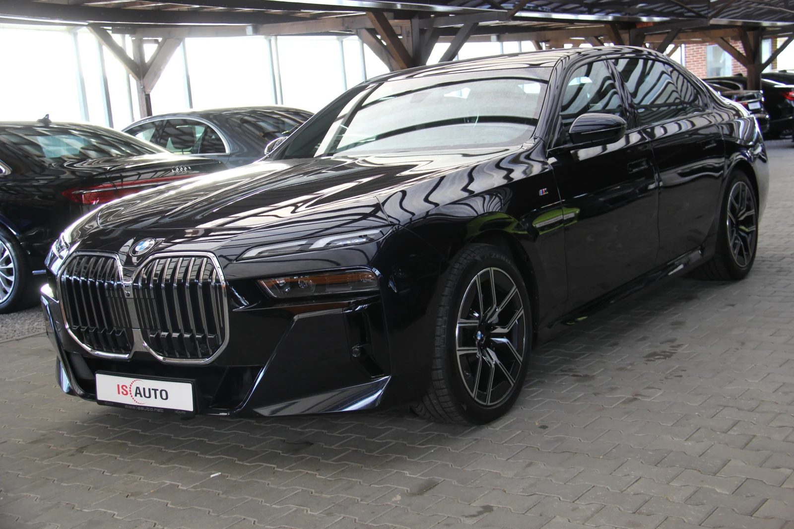 BMW 740 Xdrive/M-Performance/Bowers&Wilkins/Подгрев/Pano - [1] 