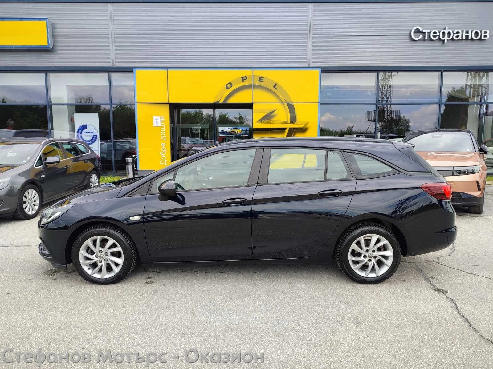 Opel Astra K Sp. Tourer 120 Years 1.6CDTI (110HP) MT6 - изображение 4