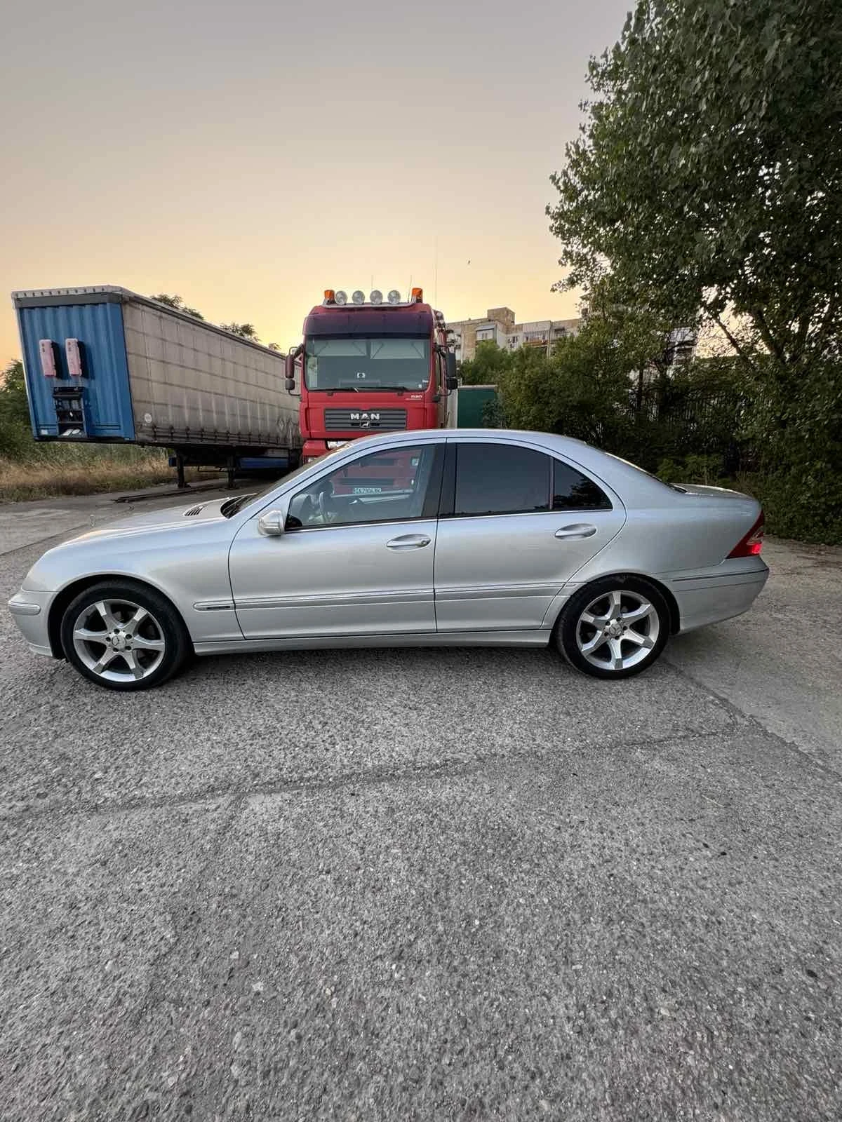 Mercedes-Benz C 180 BENZIN/GAZ - изображение 4