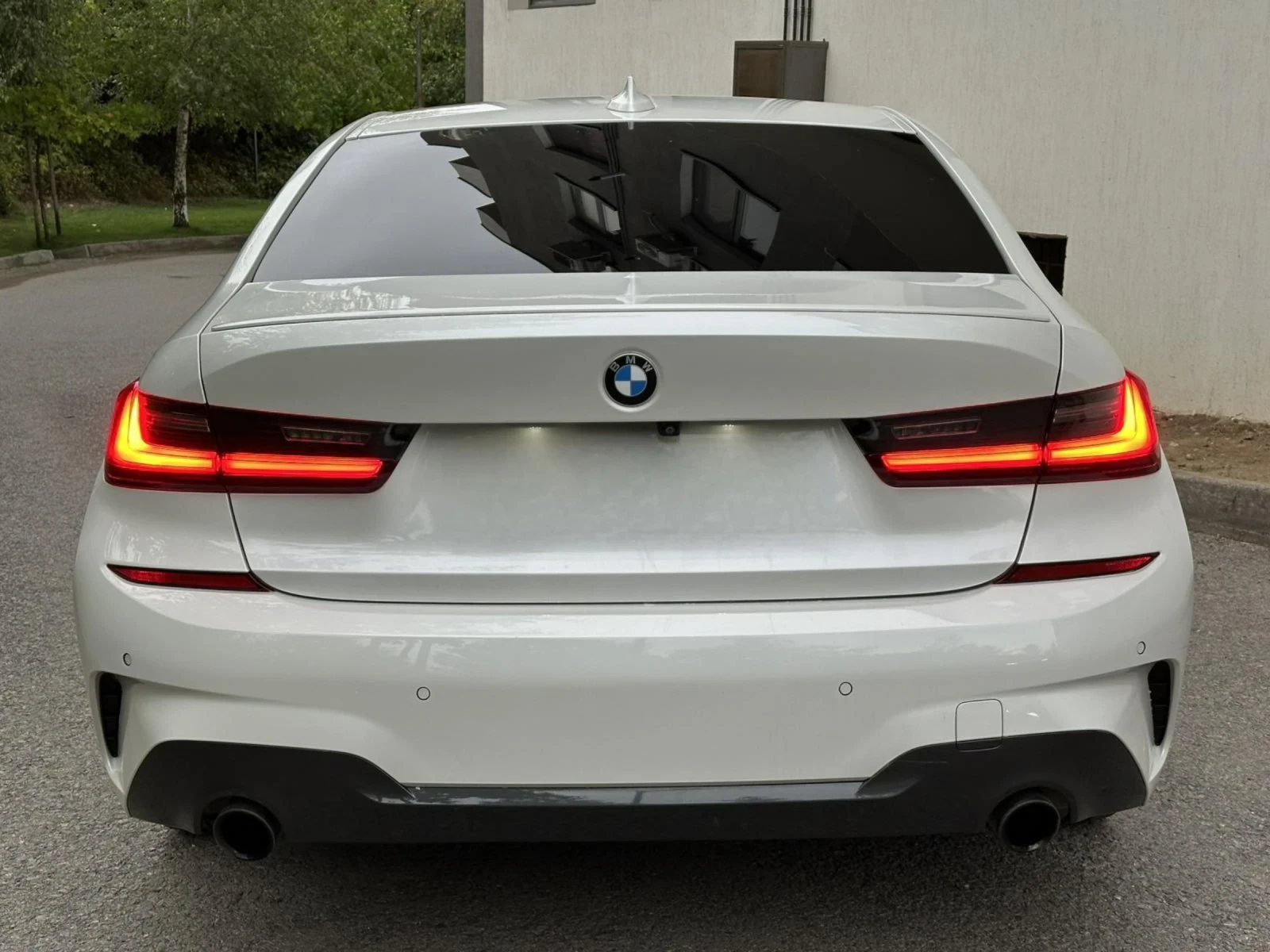 BMW 330 d / M-OPTIC / LASER / FULL - изображение 6