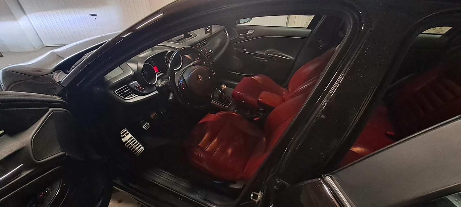 Alfa Romeo Giulietta | Mobile.bg   14