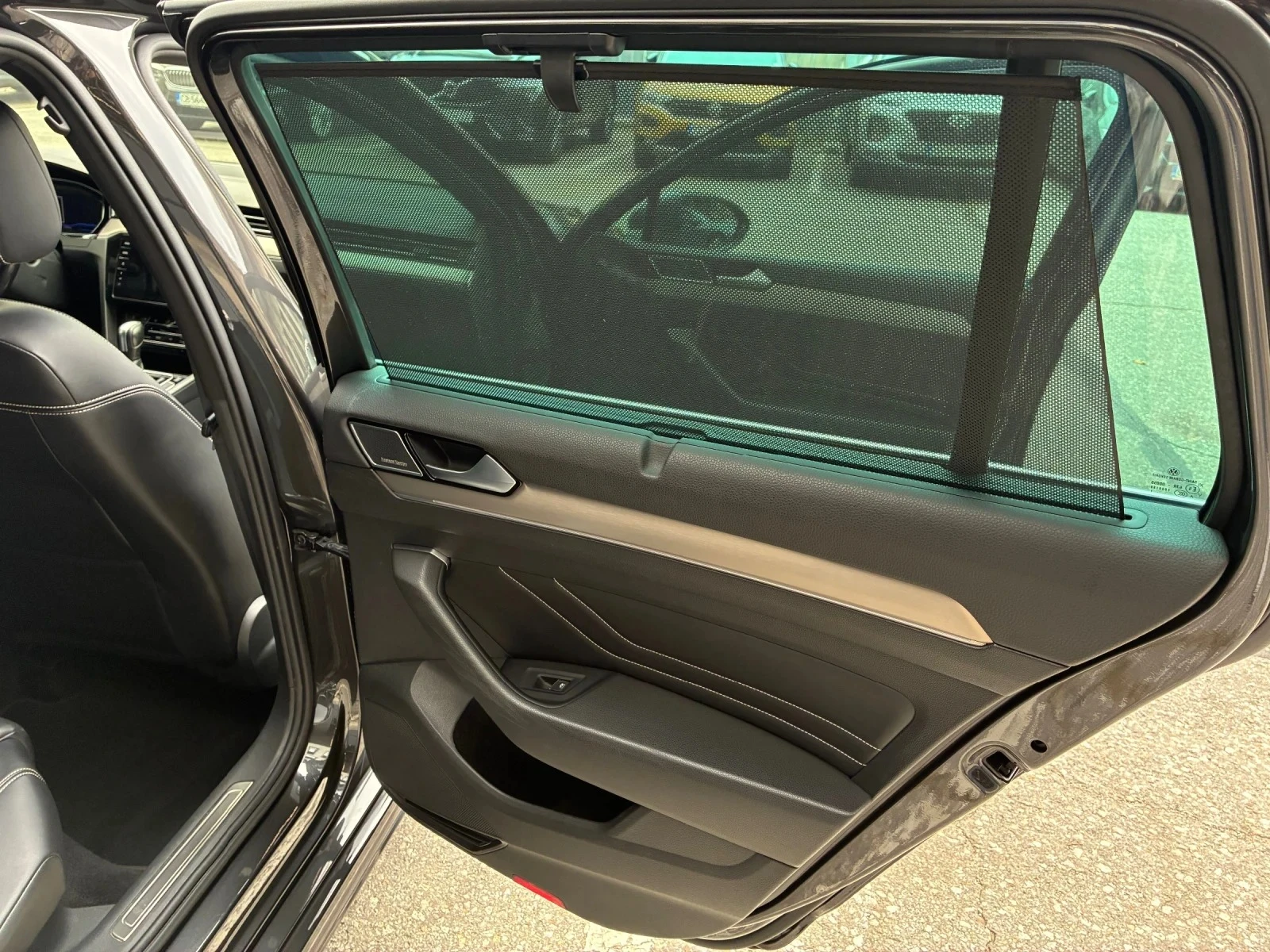 VW Passat R-line | Mobile.bg   12
