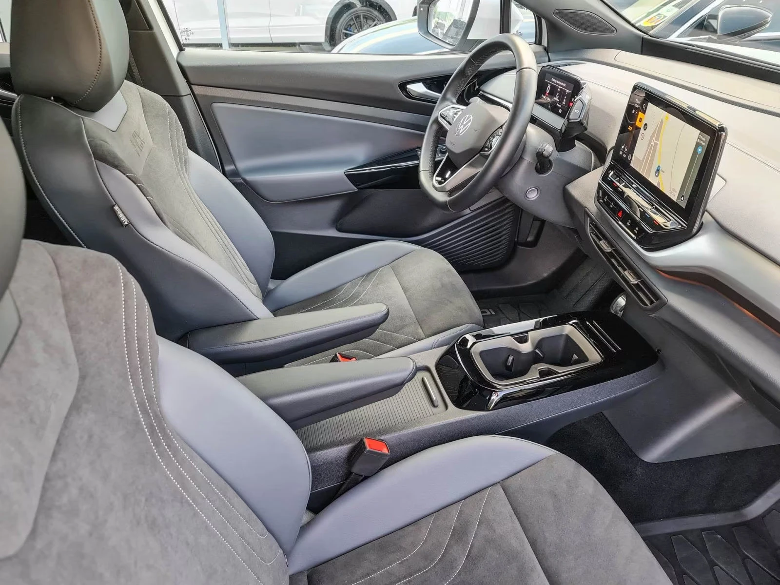 VW ID.4 PURE/170HP/PERFORMANCE/IQ.LIGHT/CAM/ACC/NAVI/954f | Mobile.bg � ����������� 12