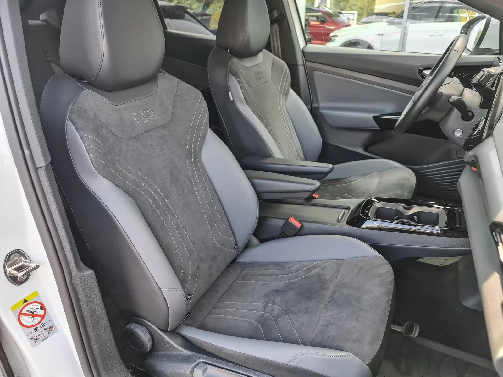 VW ID.4 PURE/170HP/PERFORMANCE/IQ.LIGHT/CAM/ACC/NAVI/954f | Mobile.bg � ����������� 13