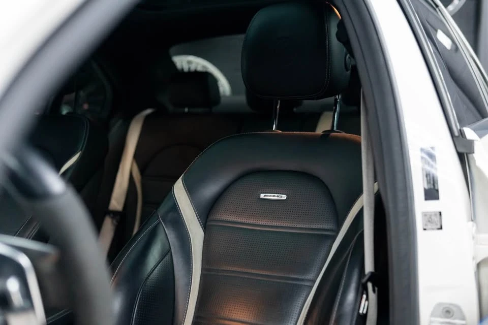 Mercedes-Benz C 63 AMG CARFAX* АВТОФИНАНСИРАНЕ БЕЗ ПЪРВОНАЧАЛНА ВНОСКА - изображение 7