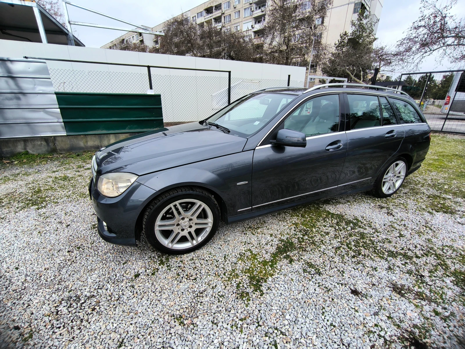 Mercedes-Benz C 220  - изображение 7