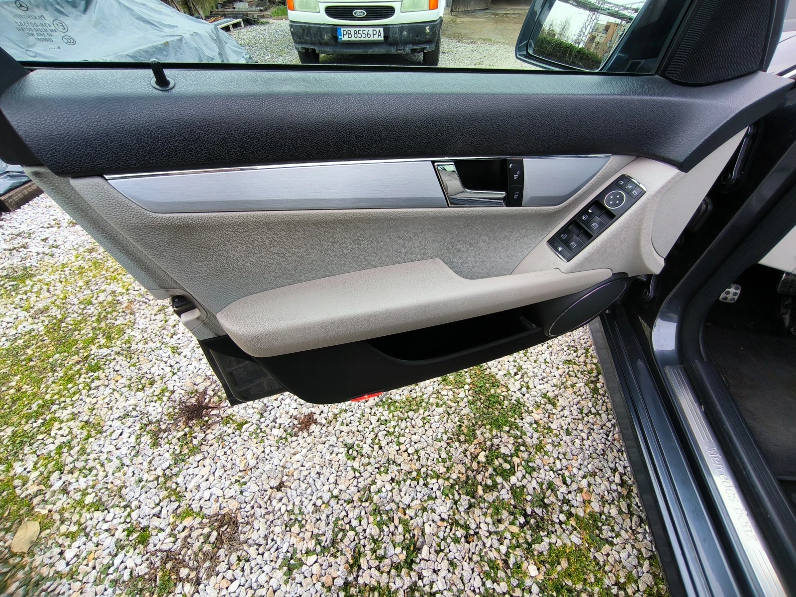 Mercedes-Benz C 220  - изображение 8