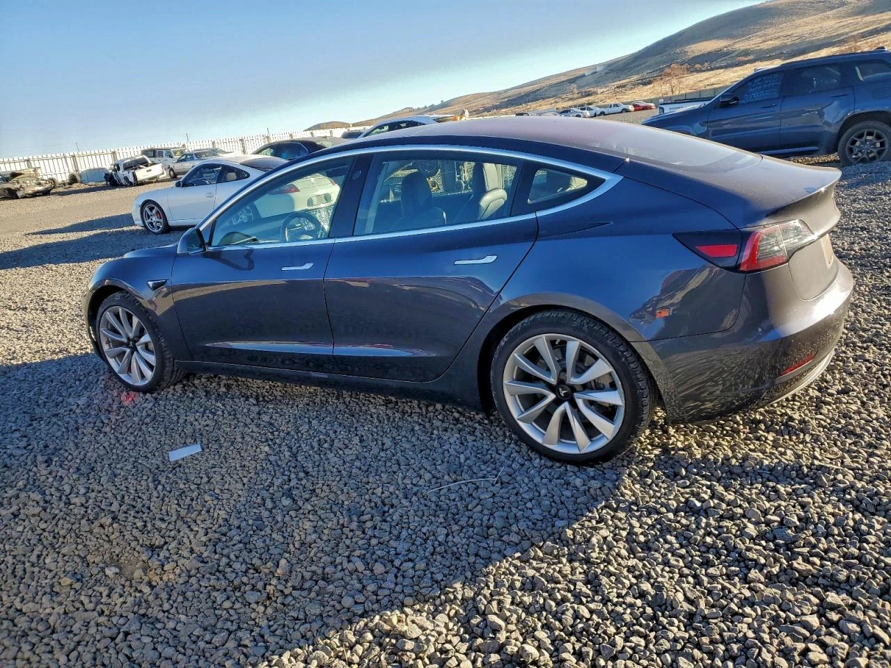 Tesla Model 3 �������* ������* ����* RWD | Mobile.bg � ����������� 4