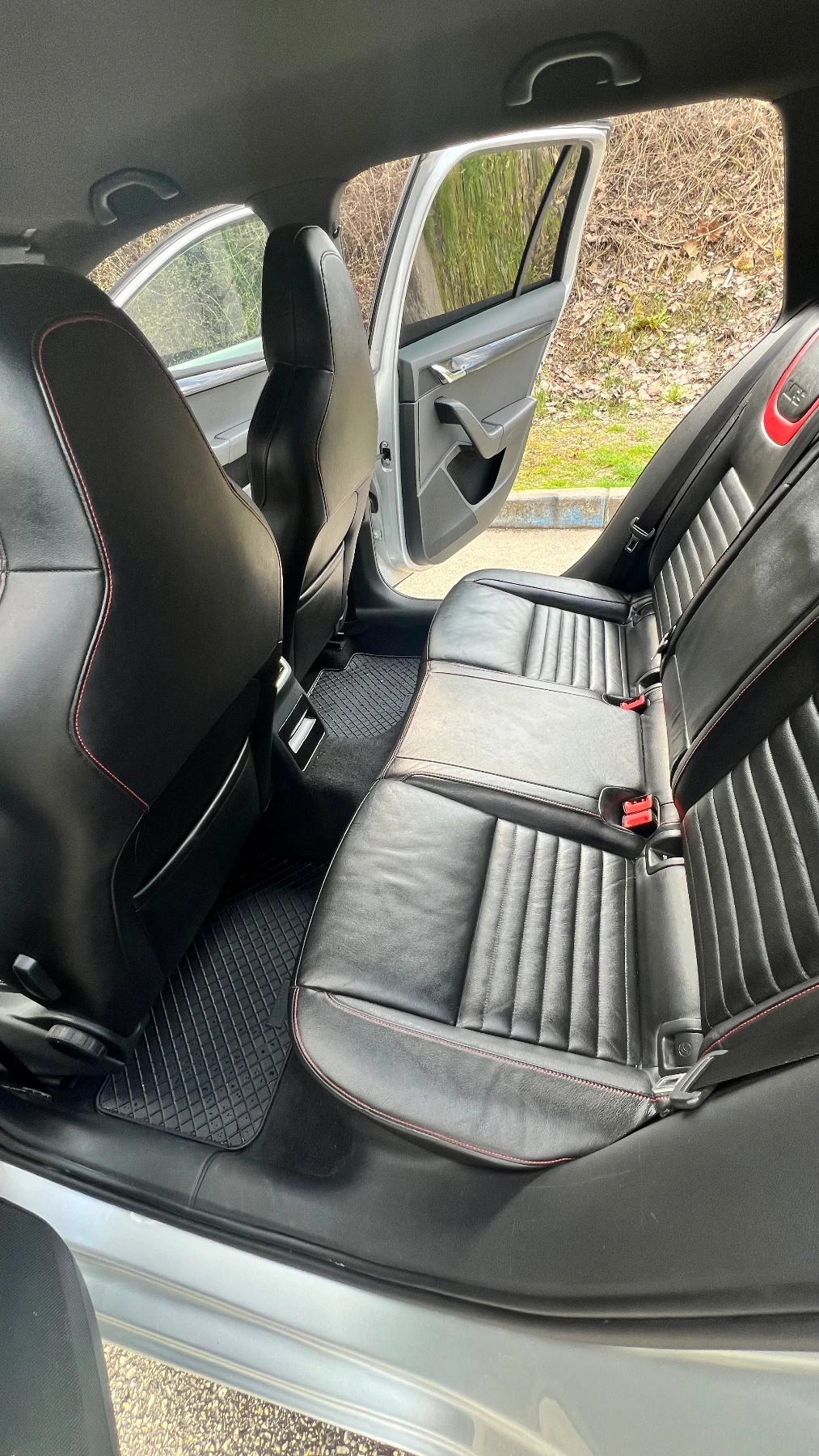 Skoda Octavia WRS, снимка 9 - Автомобили и джипове - 53972021