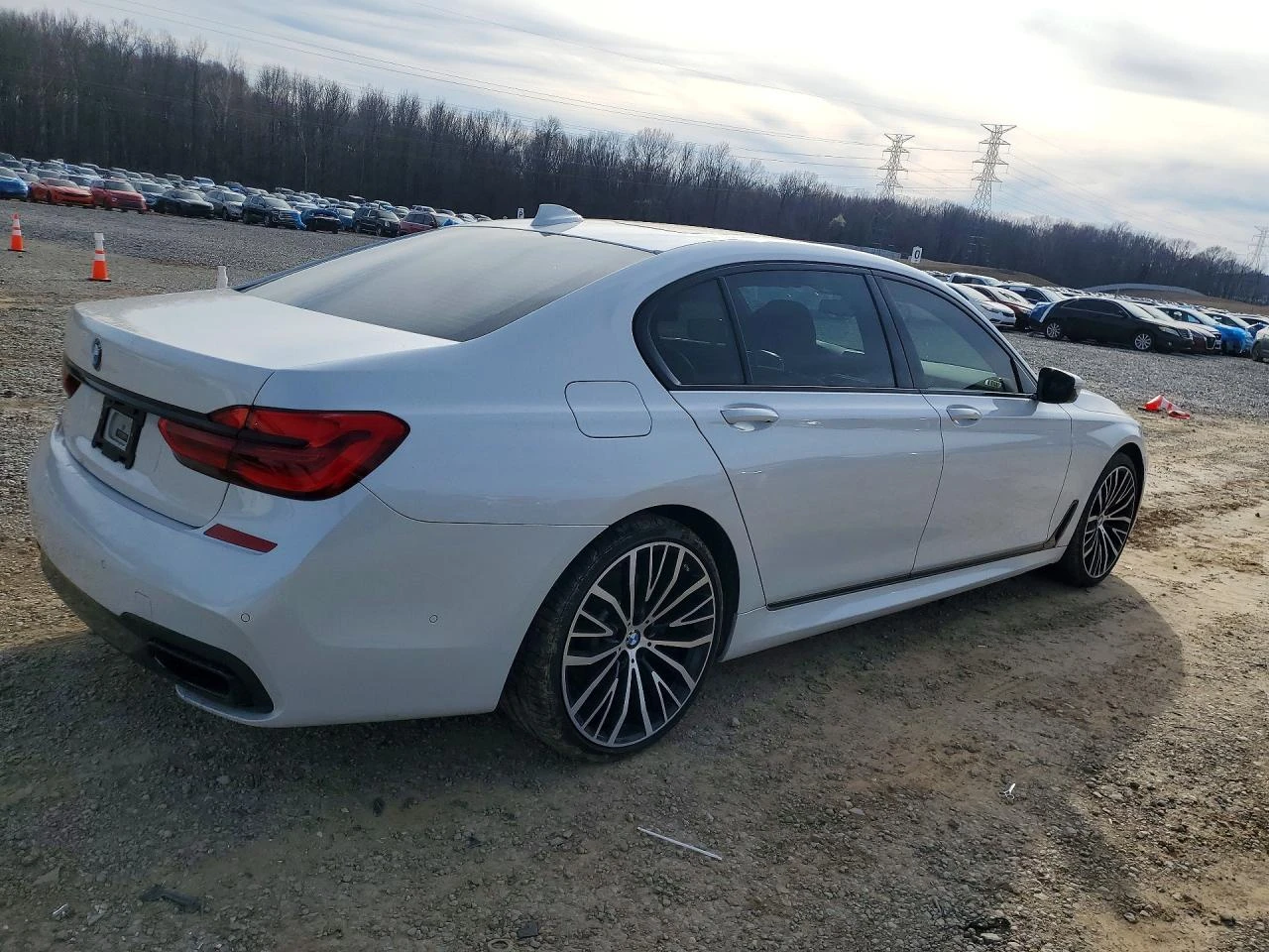 BMW 750 M SPORT* DISTR* HEAD UP* VIDEO* ������ ���� | Mobile.bg � ����������� 6