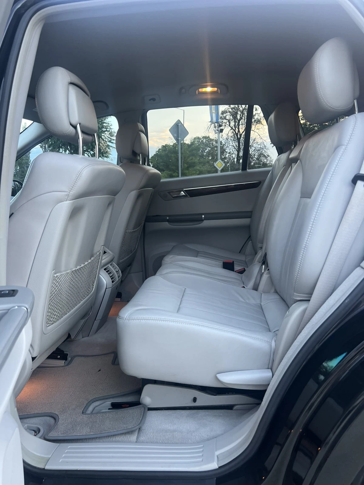 Mercedes-Benz R 320 R320 4Matic, снимка 9 - Автомобили и джипове - 54396829