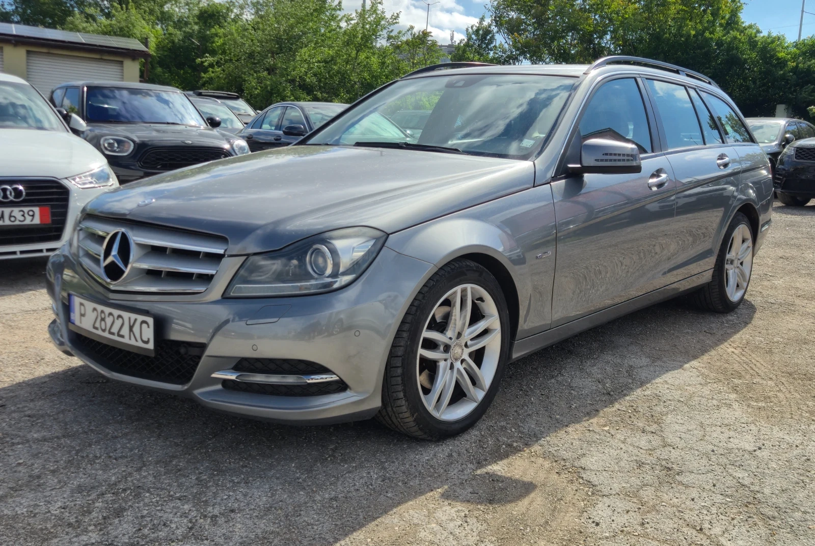 Mercedes-Benz C 250 CDI* 4MATIC* AUTOMAT* NAVI* LED* LANE ASSISTENT , снимка 2 - Автомобили и джипове - 54531359