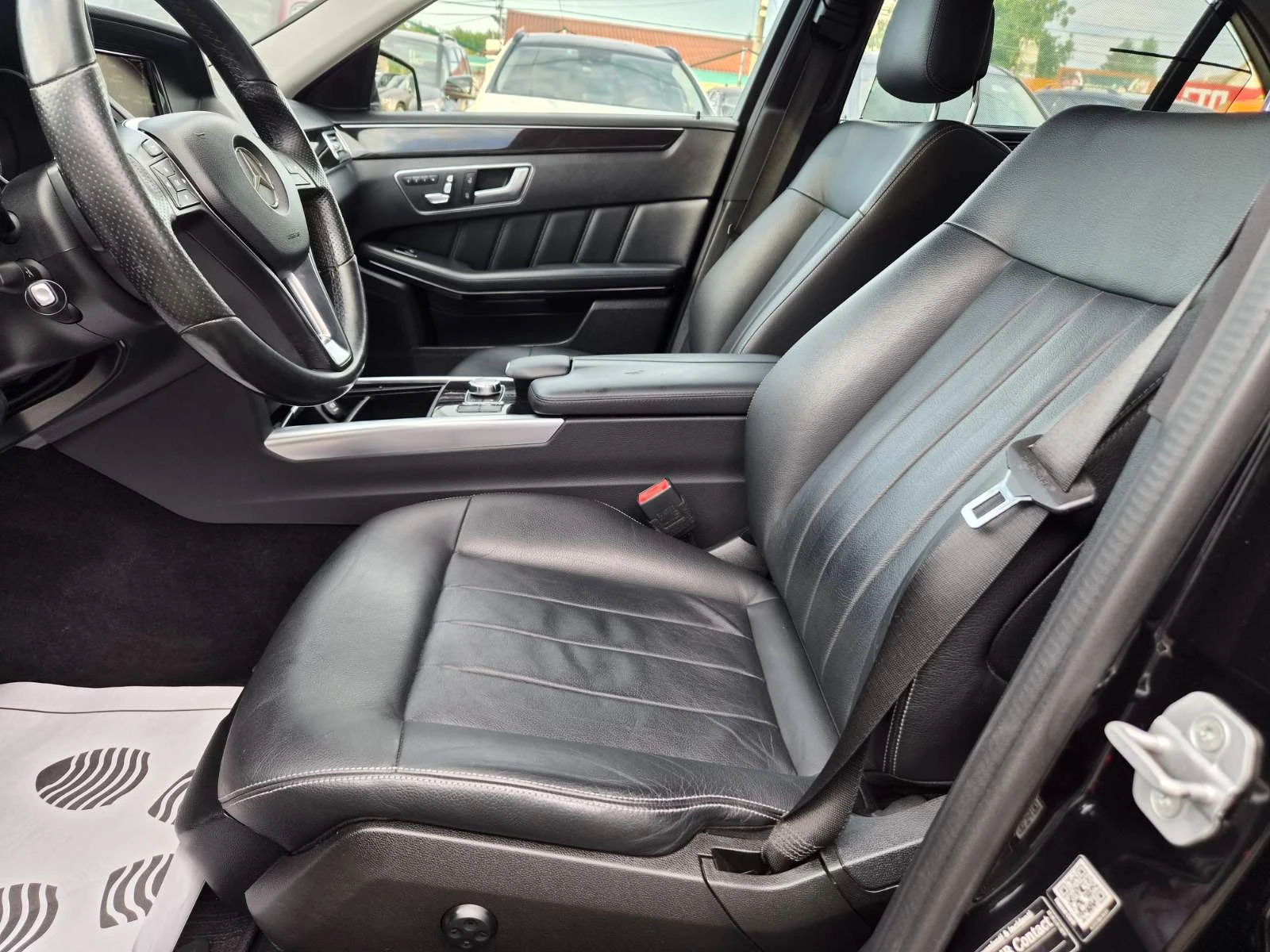 Mercedes-Benz E 400 FACE LIFT-155.000km-СУПЕР СЪСТОЯНИЕ, снимка 7 - Автомобили и джипове - 54859717