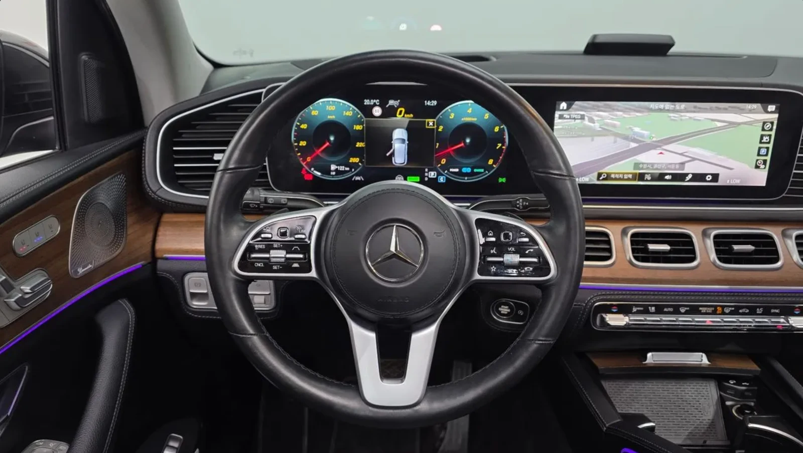 Mercedes-Benz GLE 450 BURMESTER / ОБДУХ / 360 CAM / HEAD UP/ DISTRONIC, снимка 11 - Автомобили и джипове - 54868515