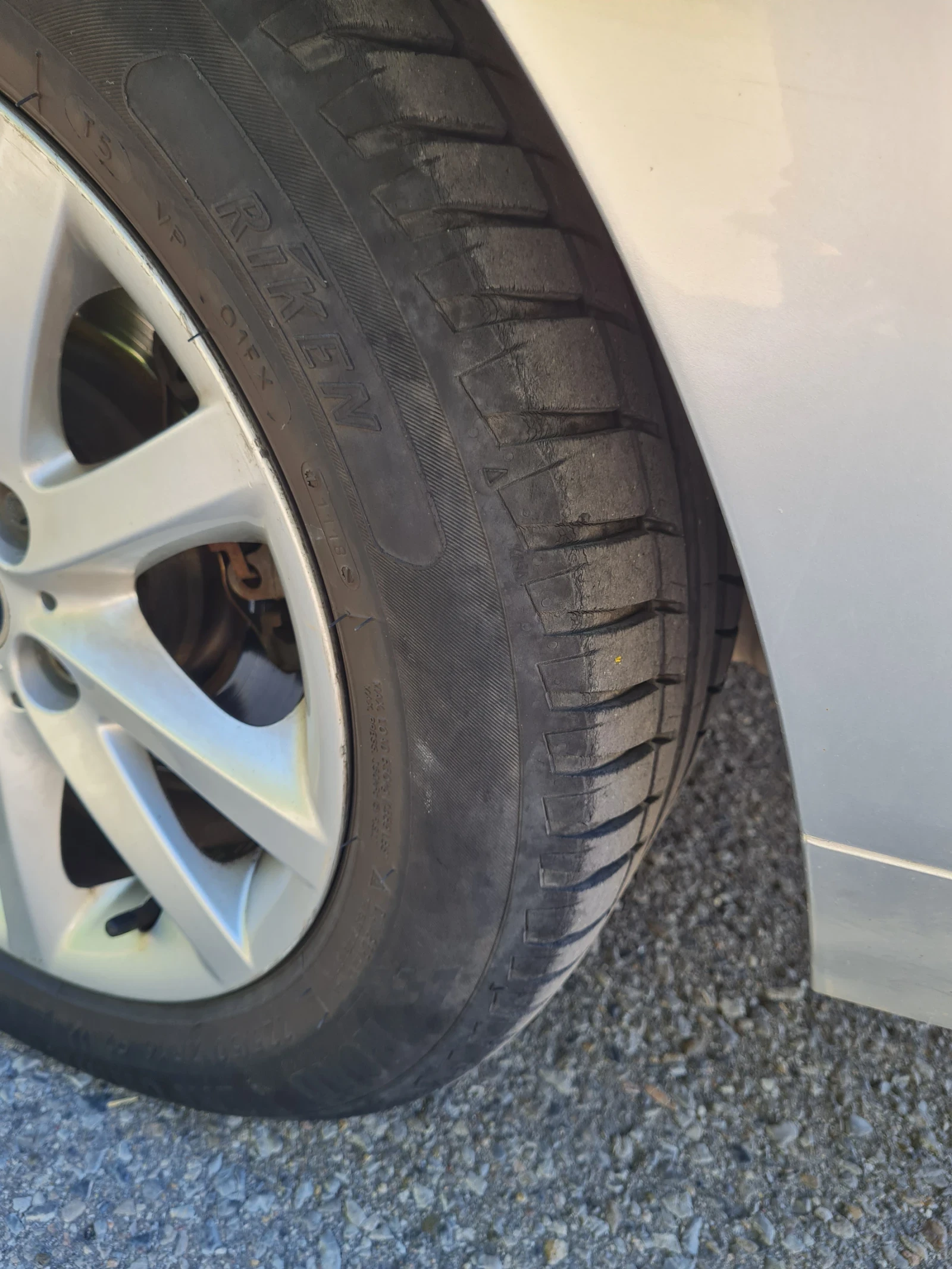 BMW 320, снимка 12 - Автомобили и джипове - 54986786