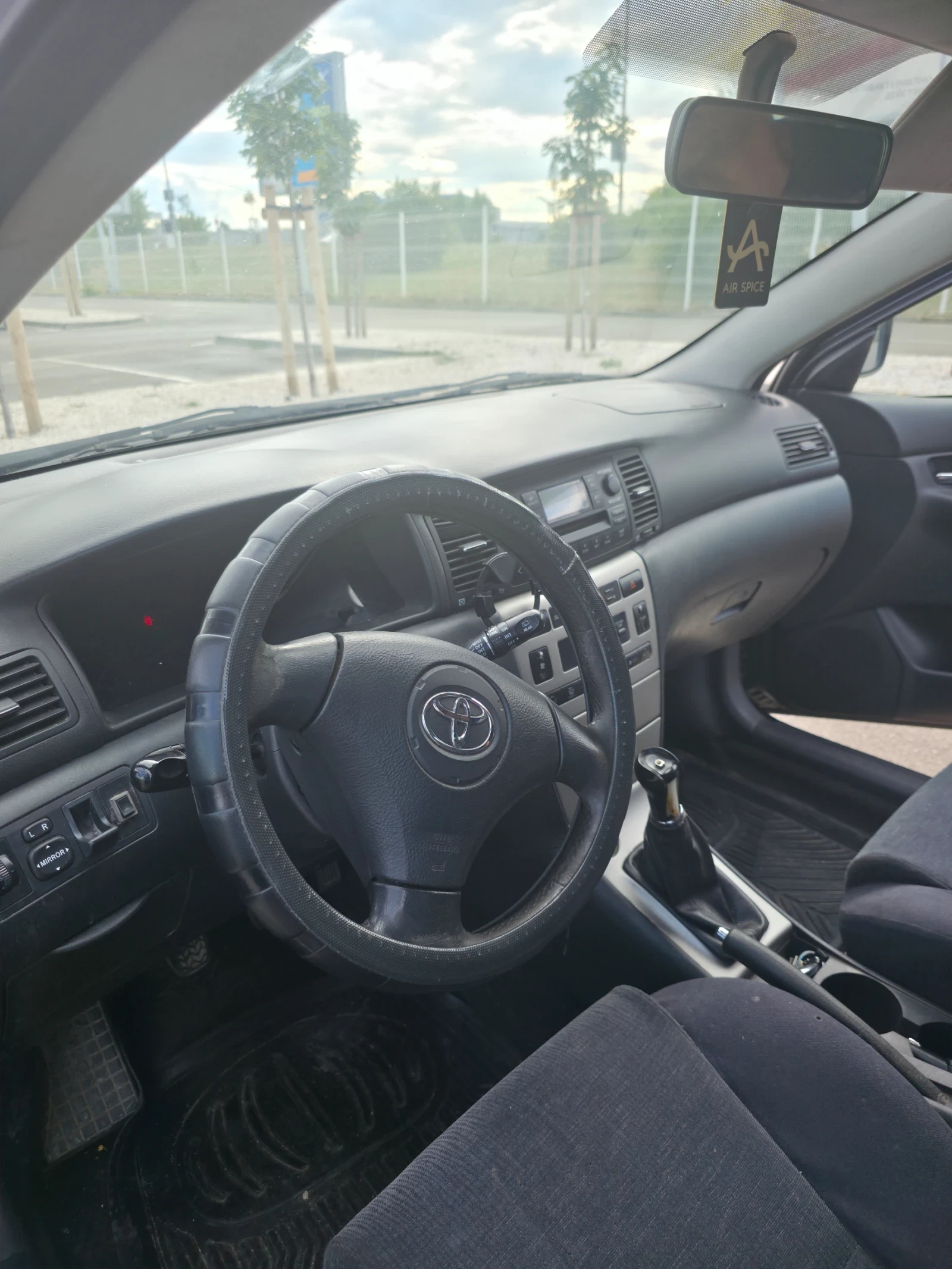 Toyota Corolla | Mobile.bg � ����������� 8