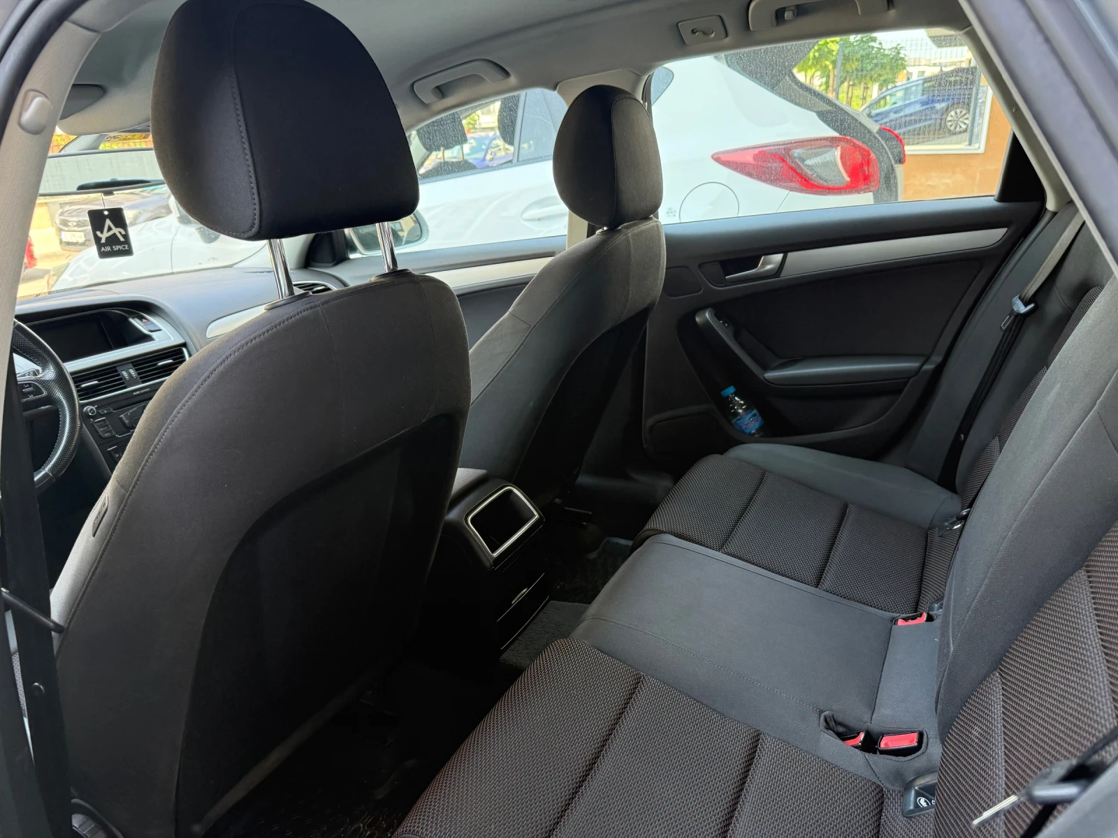 Audi A4 Allroad 2.0 TDI/ 170 ps 4x4, снимка 10 - Автомобили и джипове - 55535562