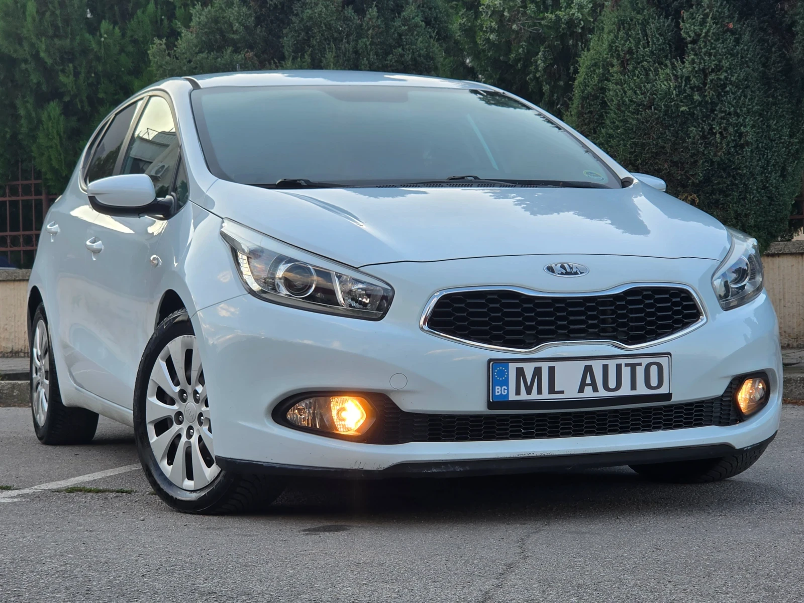 Kia Ceed 1.6CRDI 110hp * EURO 5 * ������ * ������ *  | Mobile.bg � ����������� 8