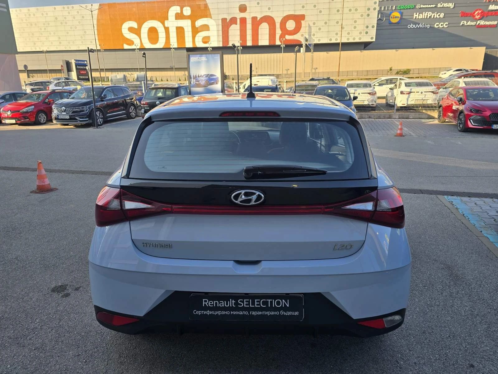 Hyundai I20 1.2 TCe 85hp, снимка 6 - Автомобили и джипове - 55562110