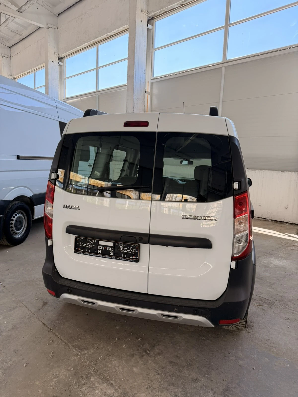 Dacia Dokker STEPWAY, снимка 6 - Автомобили и джипове - 55682070