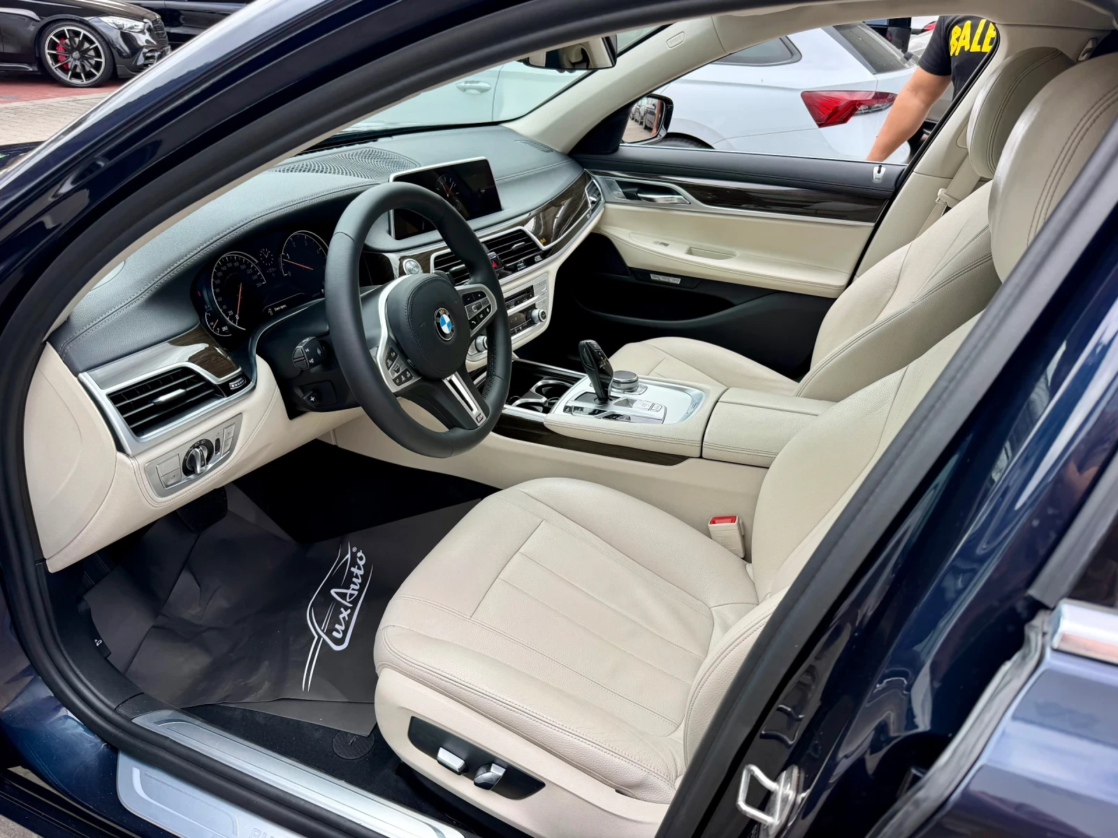 BMW 730 D#FULLED#DIGITAL#CAMERA#M-SPORT#DYNAMIC, снимка 9 - Автомобили и джипове - 55849401