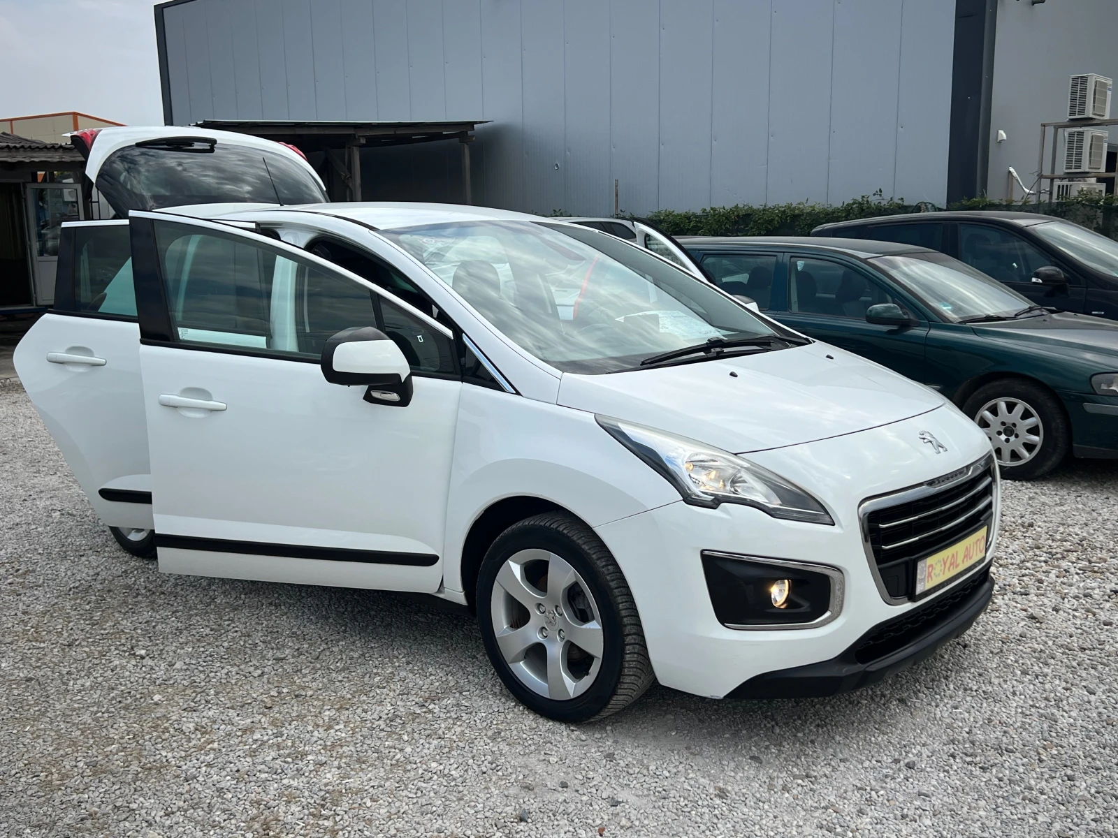 Peugeot 3008 ЛИЗИНГ-ФЕЙСЛИФТ-НАВИГАЦИЯ-ДИЗЕЛ-КЛИМА, снимка 17 - Автомобили и джипове - 56041776