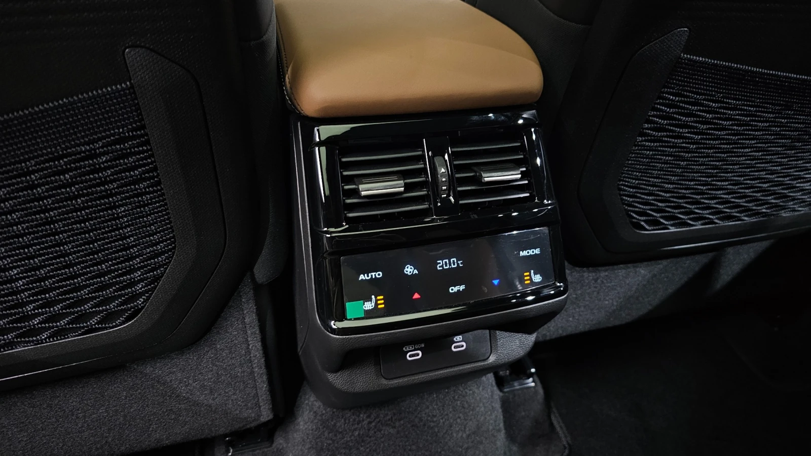 Renault 5 PHILANT E-TECH ICONIC, снимка 14 - Автомобили и джипове - 56283315
