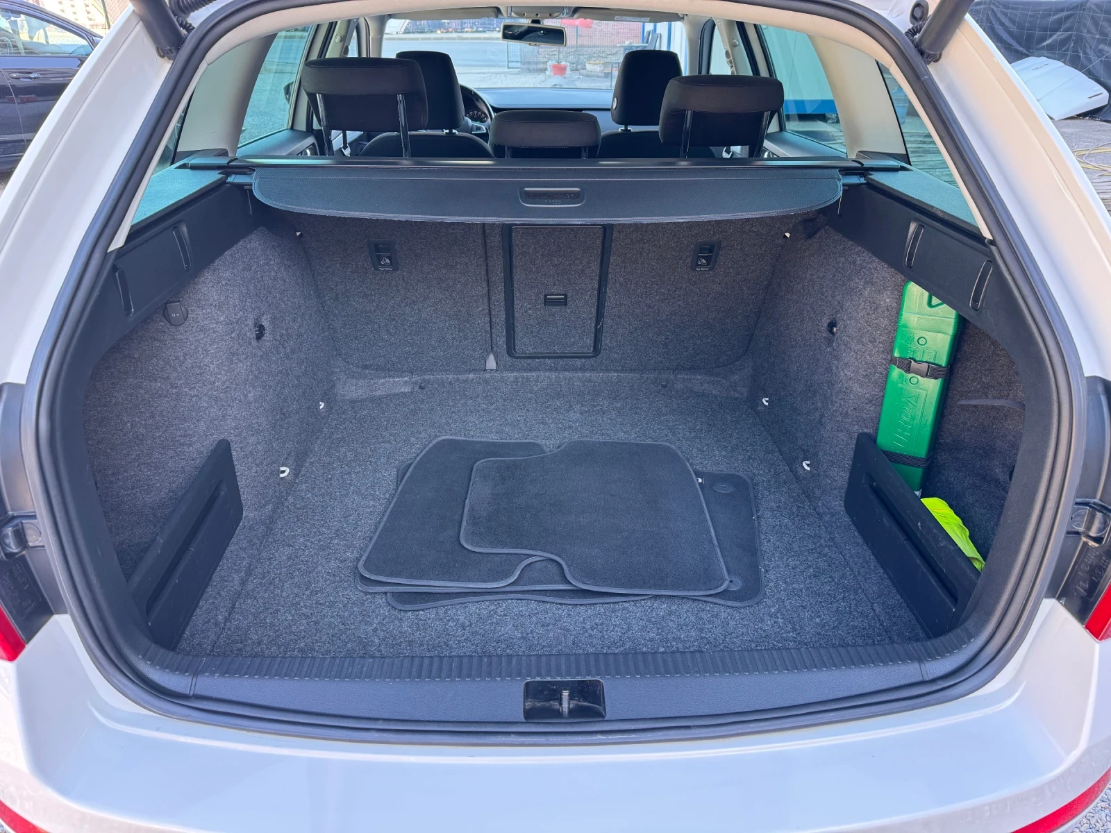 Skoda Octavia 1, 6 TDi* AUTOMATIC* NAVI* EURO 6 | Mobile.bg � ����������� 16