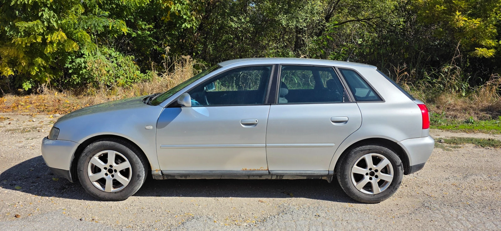 Audi A3 1.6i (8L), снимка 2 - Автомобили и джипове - 56448158