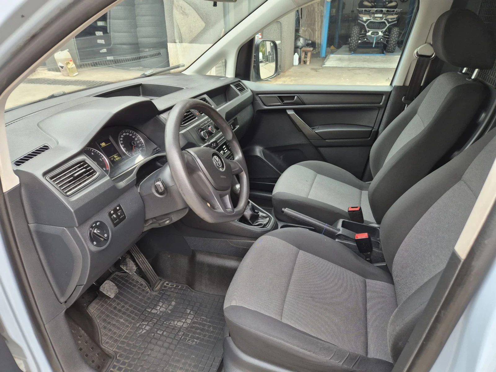 VW Caddy НОВ ВНОС 2.0 , снимка 11 - Автомобили и джипове - 56521906